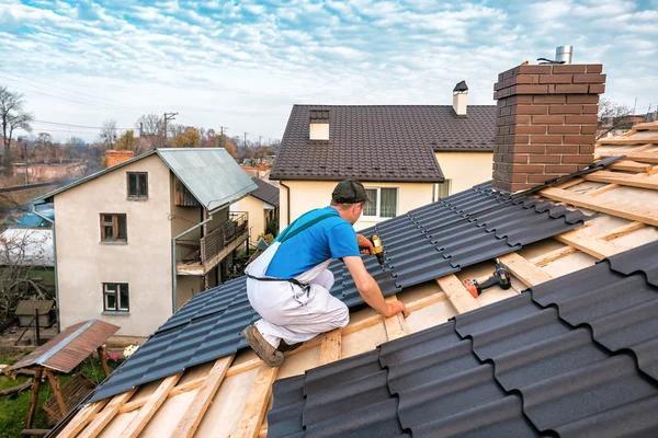 Choosing the right roofing contractor in Spokane Valley